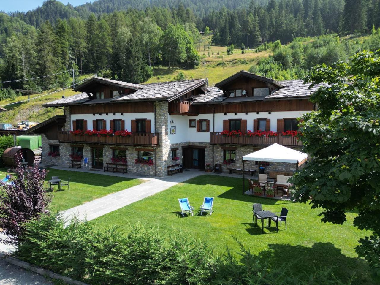 Le Reve Acomodação com café da manhã Courmayeur Exterior foto